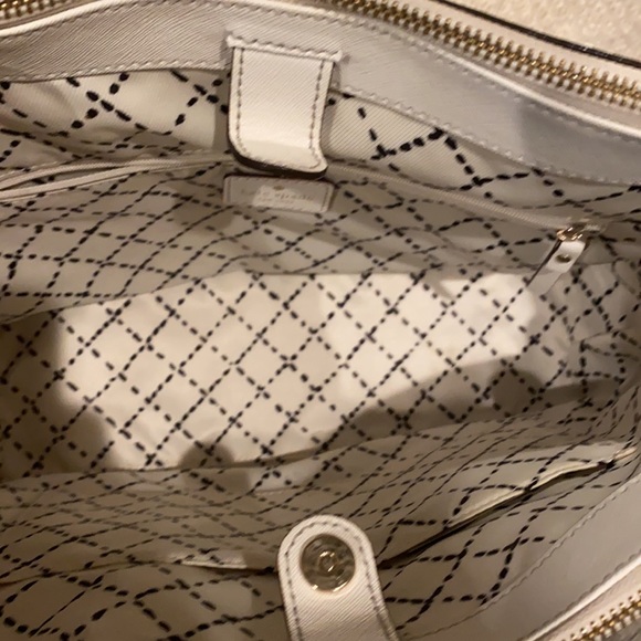 Kate Spade White Shoulder Bag - Picture 5 of 14